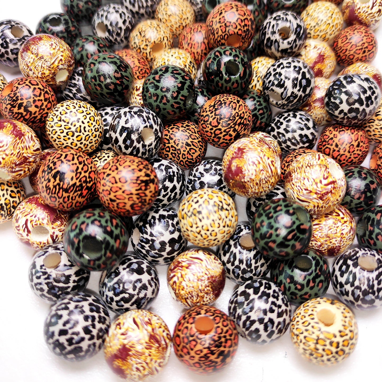 Wooden Leopard Mix 16mm