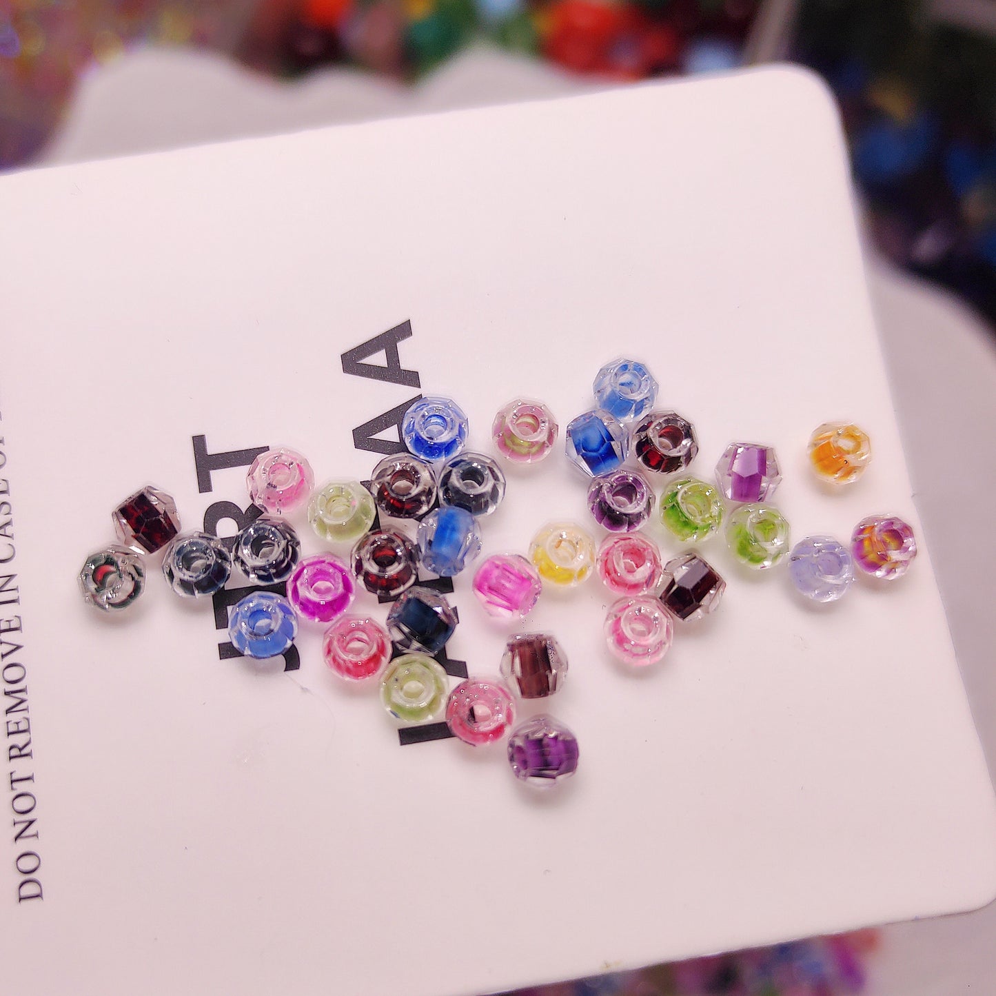 Iridescenr Dyed Core seed beads 4mm
