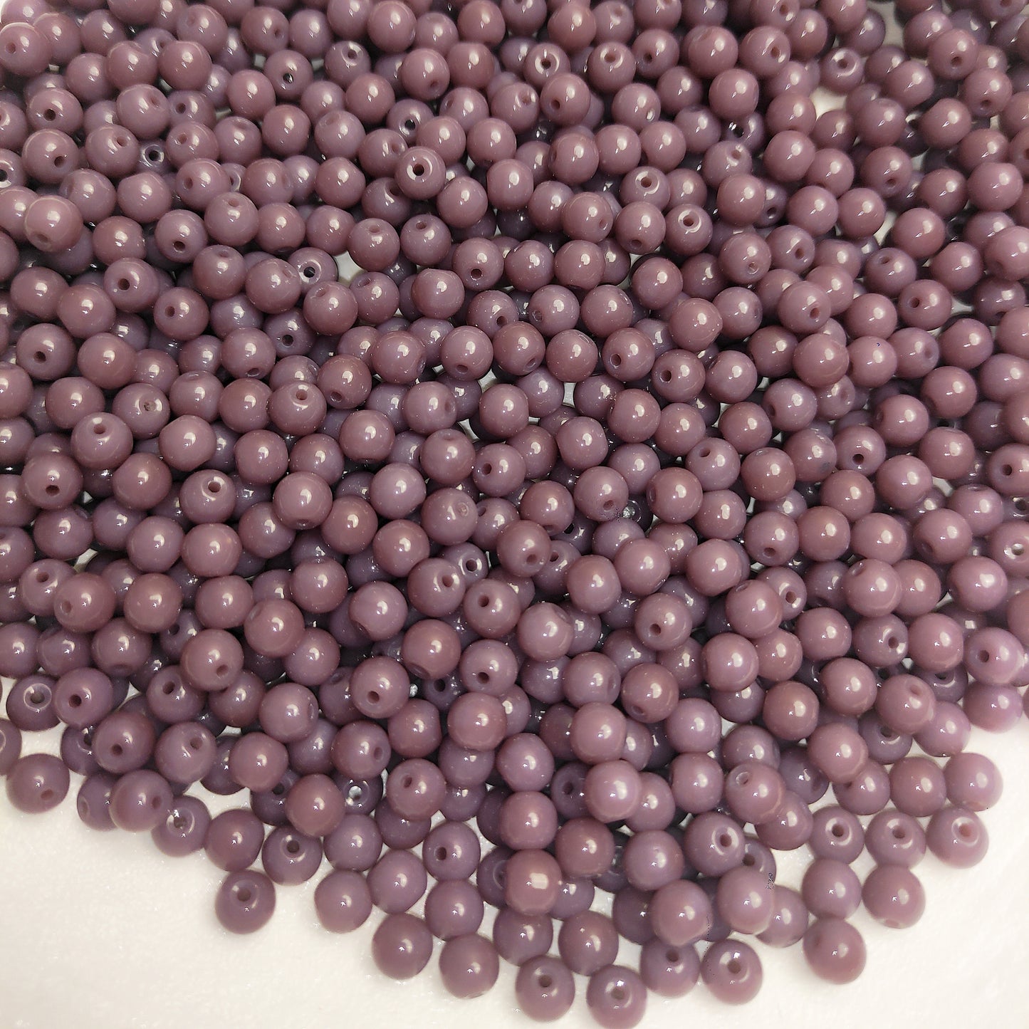 [004] Dusty Lavender Glass Beads 6mm