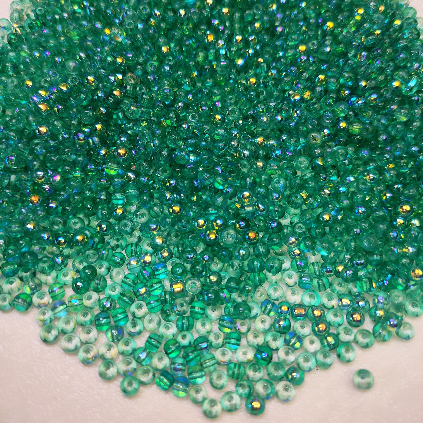 [029] Emerald Spark 4mm