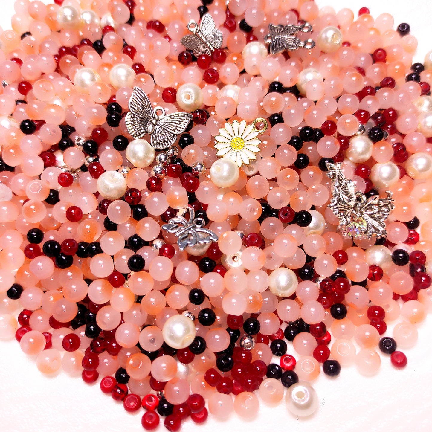 [038] Sandy Mix Glass & Crystal