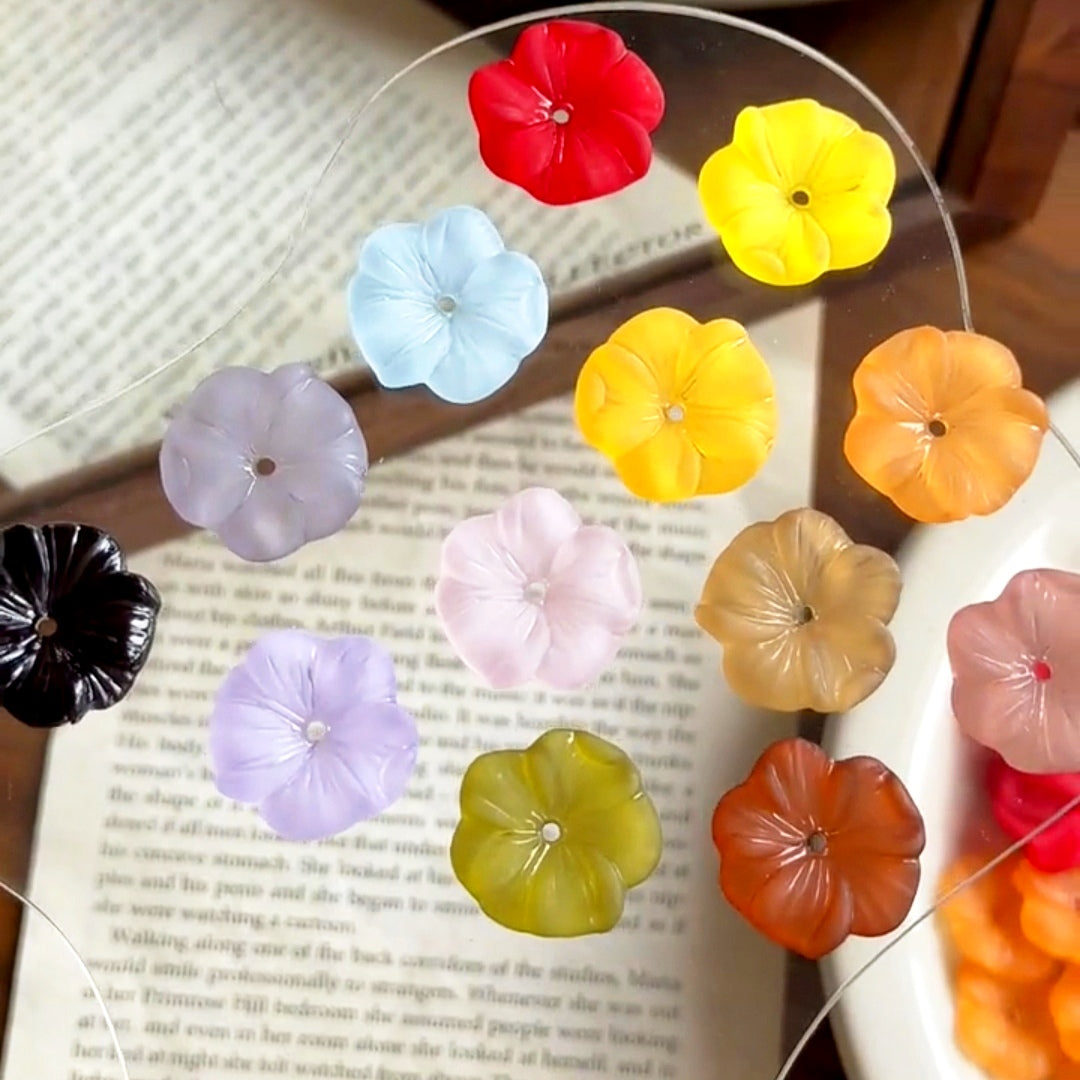 [072] Resin Hibiscus Mix 22-25mm