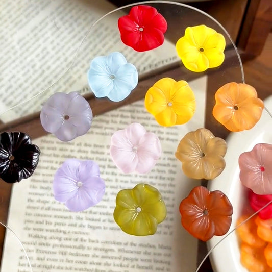 [072] Resin Hibiscus Mix 22-25mm