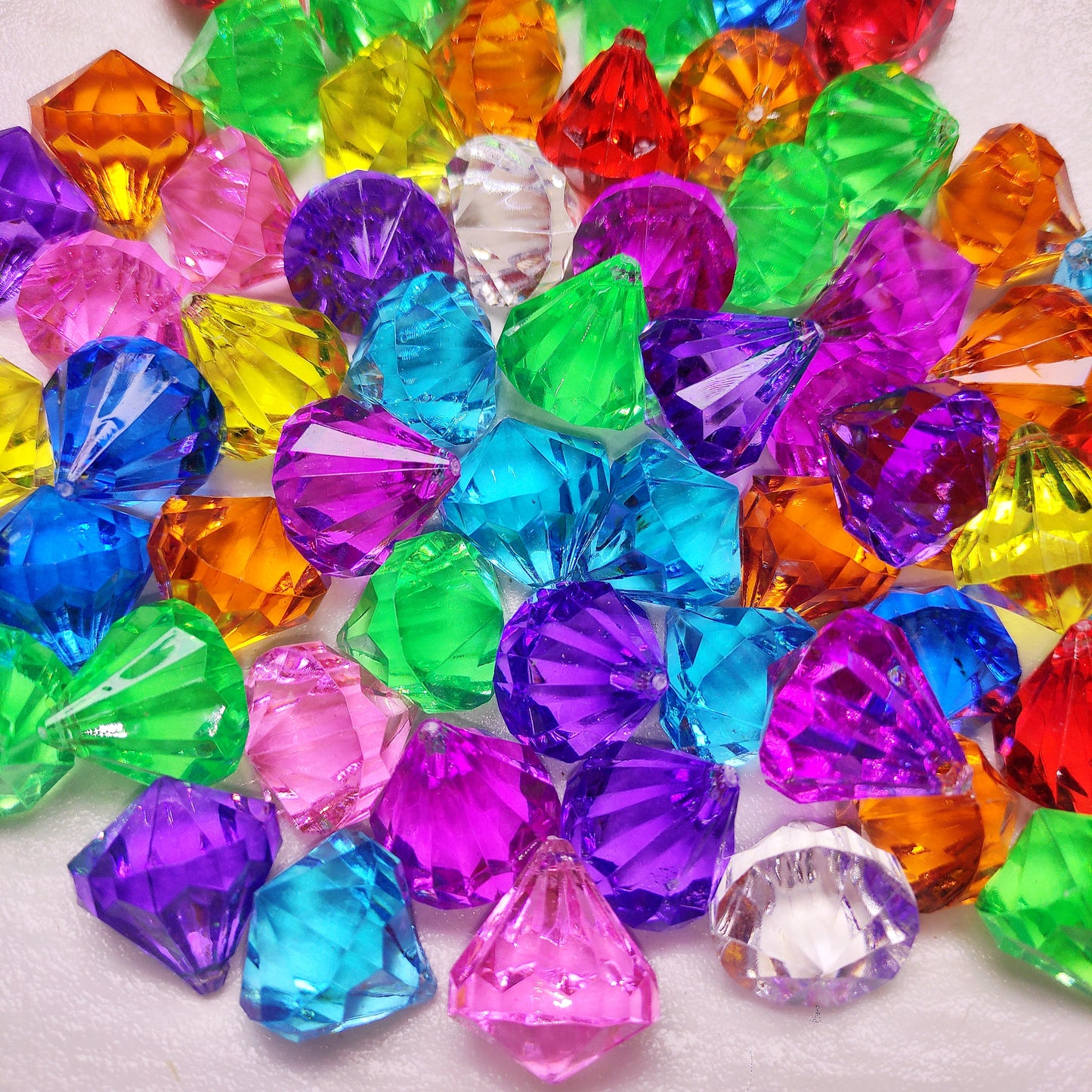 [137] Suncatcher Acrylic Diamond 21*24mm