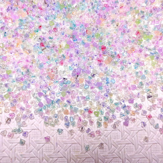 [207] Glass Triangle Mix 4mm