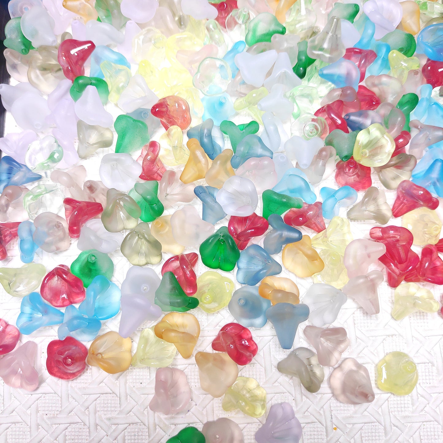 [228] Glass Frosted Calla Lily Mix 12 colors