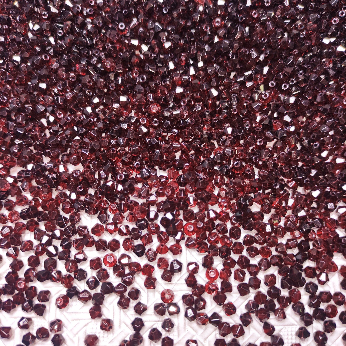 [295] Crystal Garnet Bicone 4mm