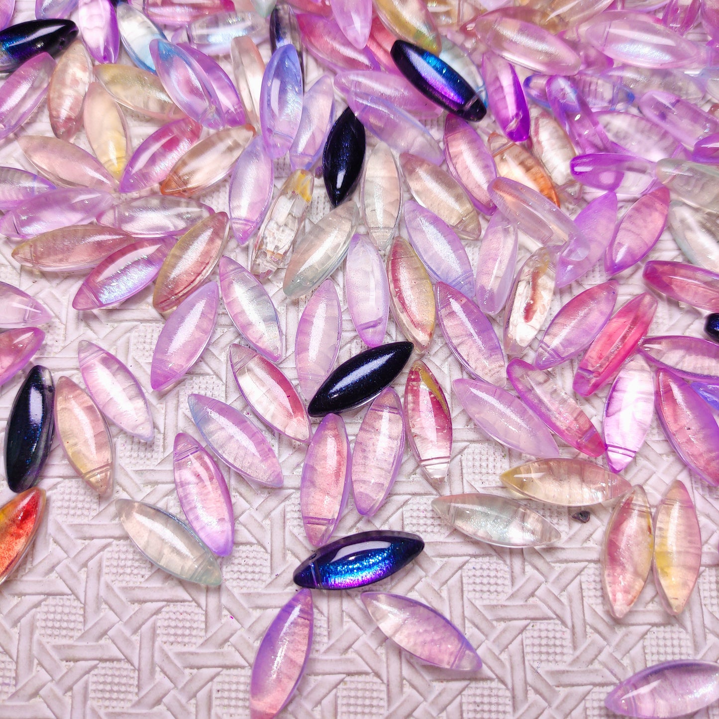 [310] Glass Aurora Marquise Beads