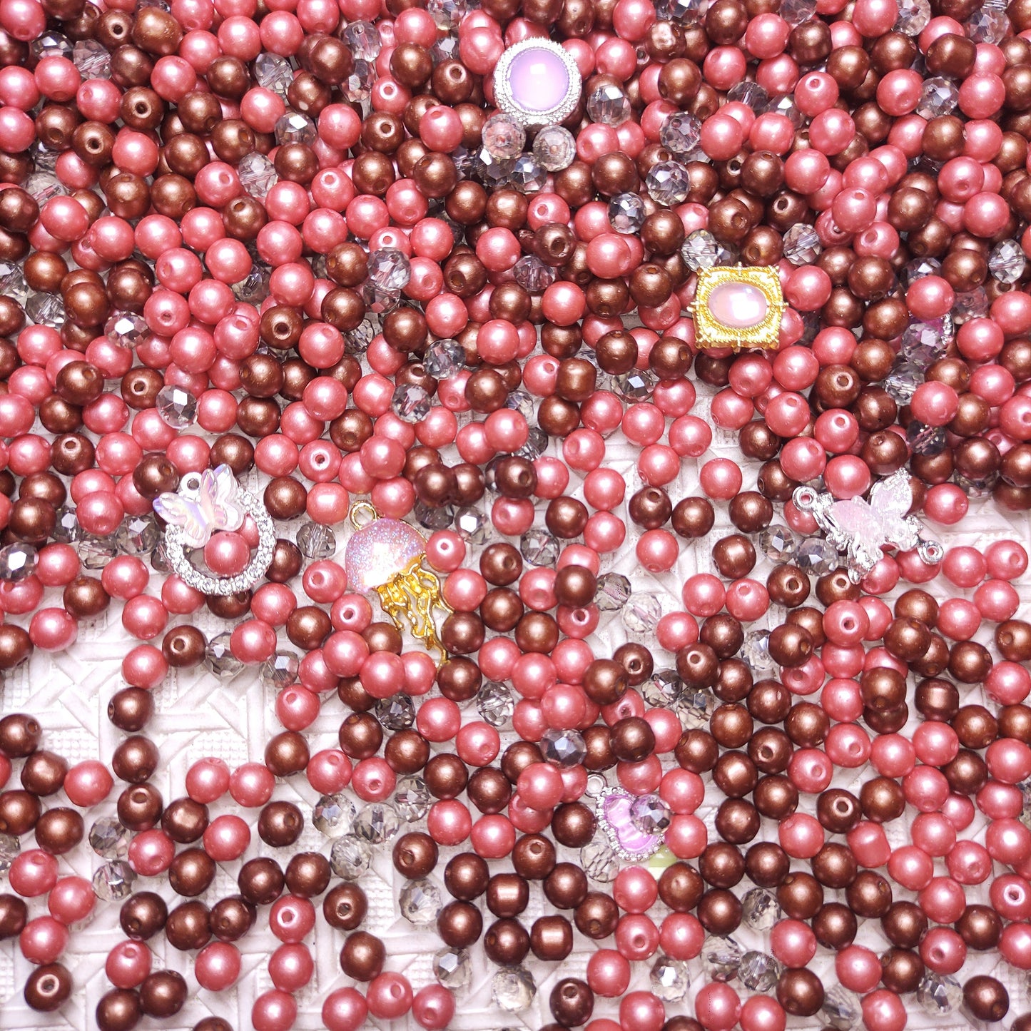 [275] Glass & Crystal Mocha Rose 6mm