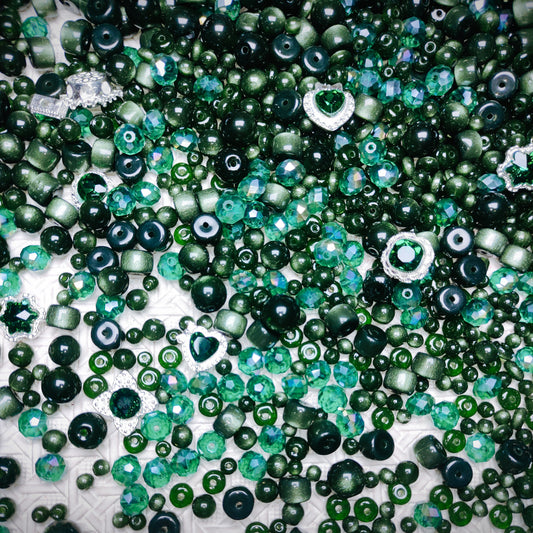 [001] Glass & Crystal Cat eye Emeral Mix